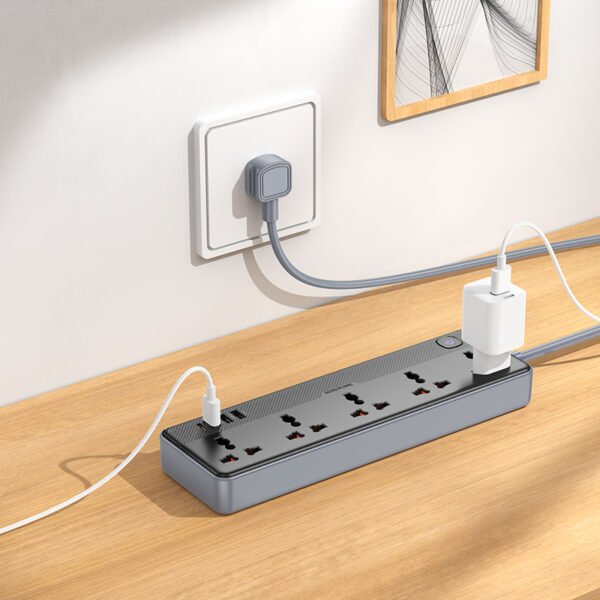 BOROFONE BAC5A Lord Power Strip with 5 Outlets, 3 USB Ports and 1 Type-C Port PD20W 1C3A - Black